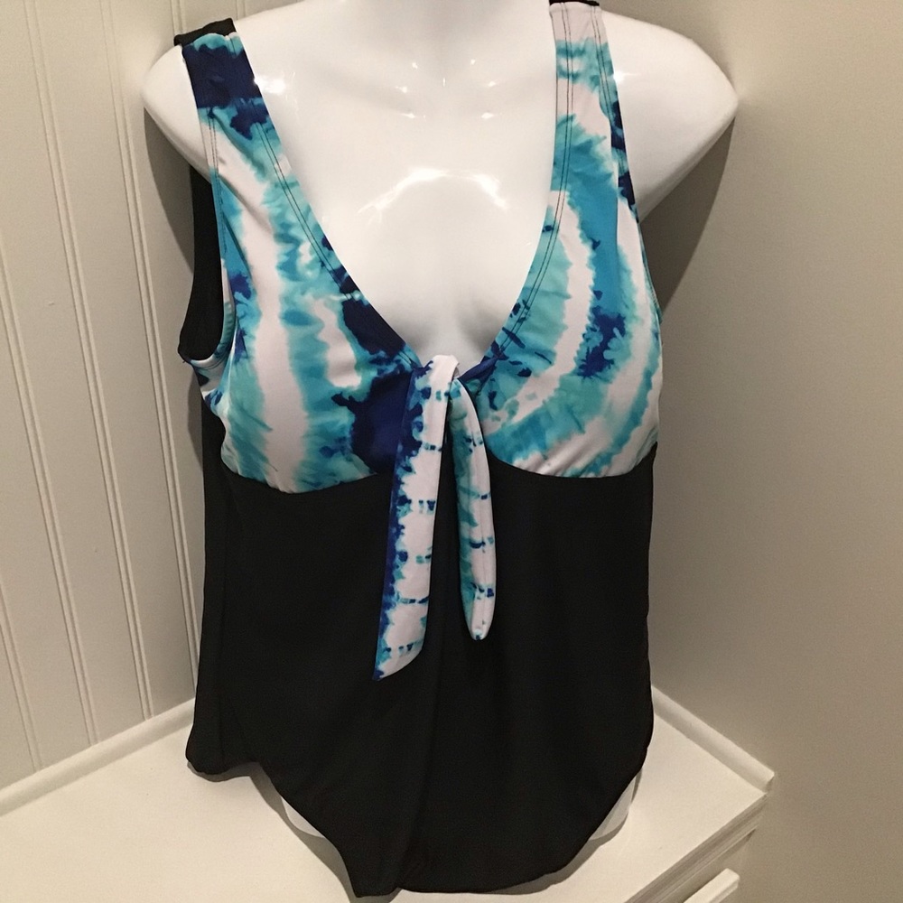 Swim Suit 24. Black  Blue White. NWOT